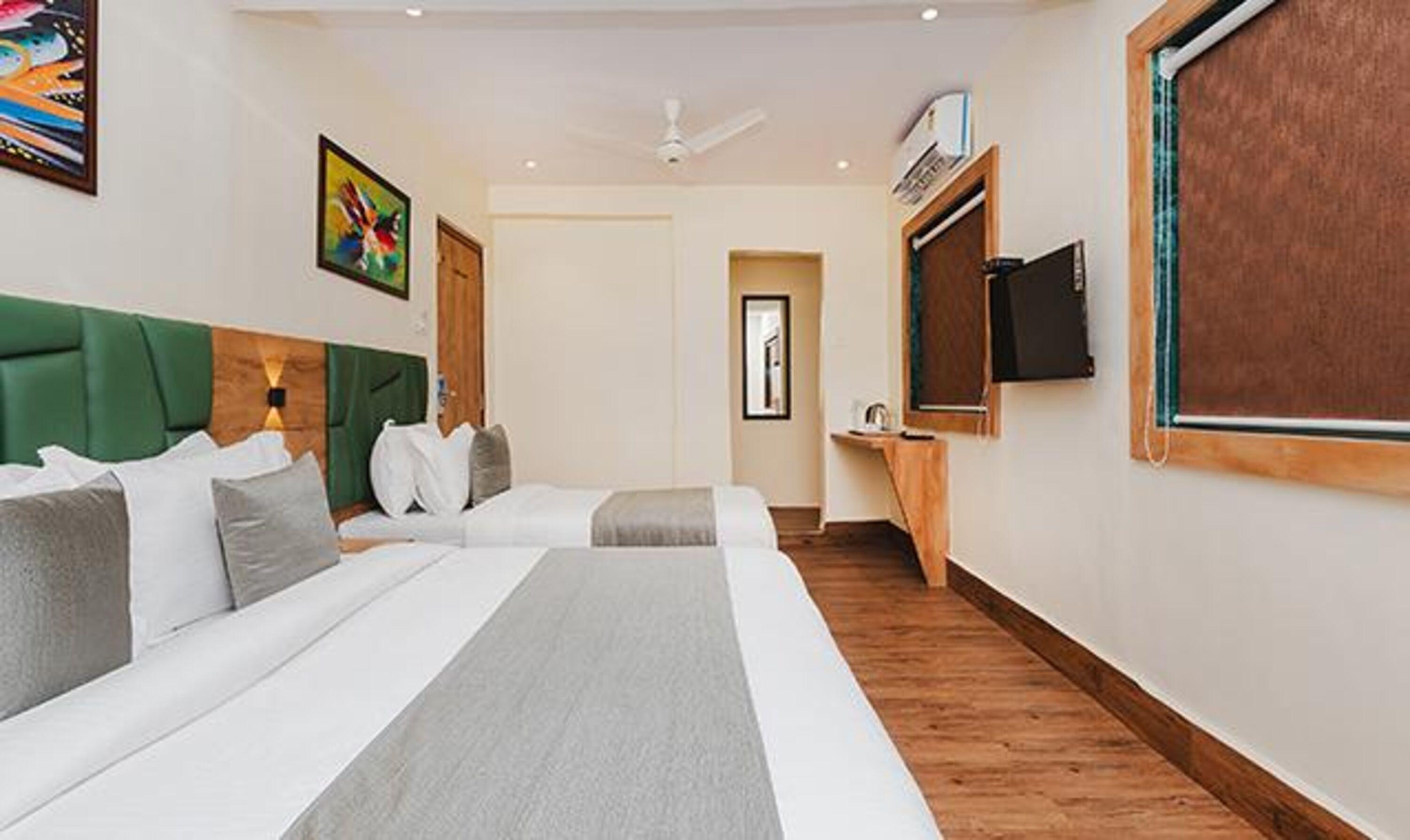 Airport Palace Hotel