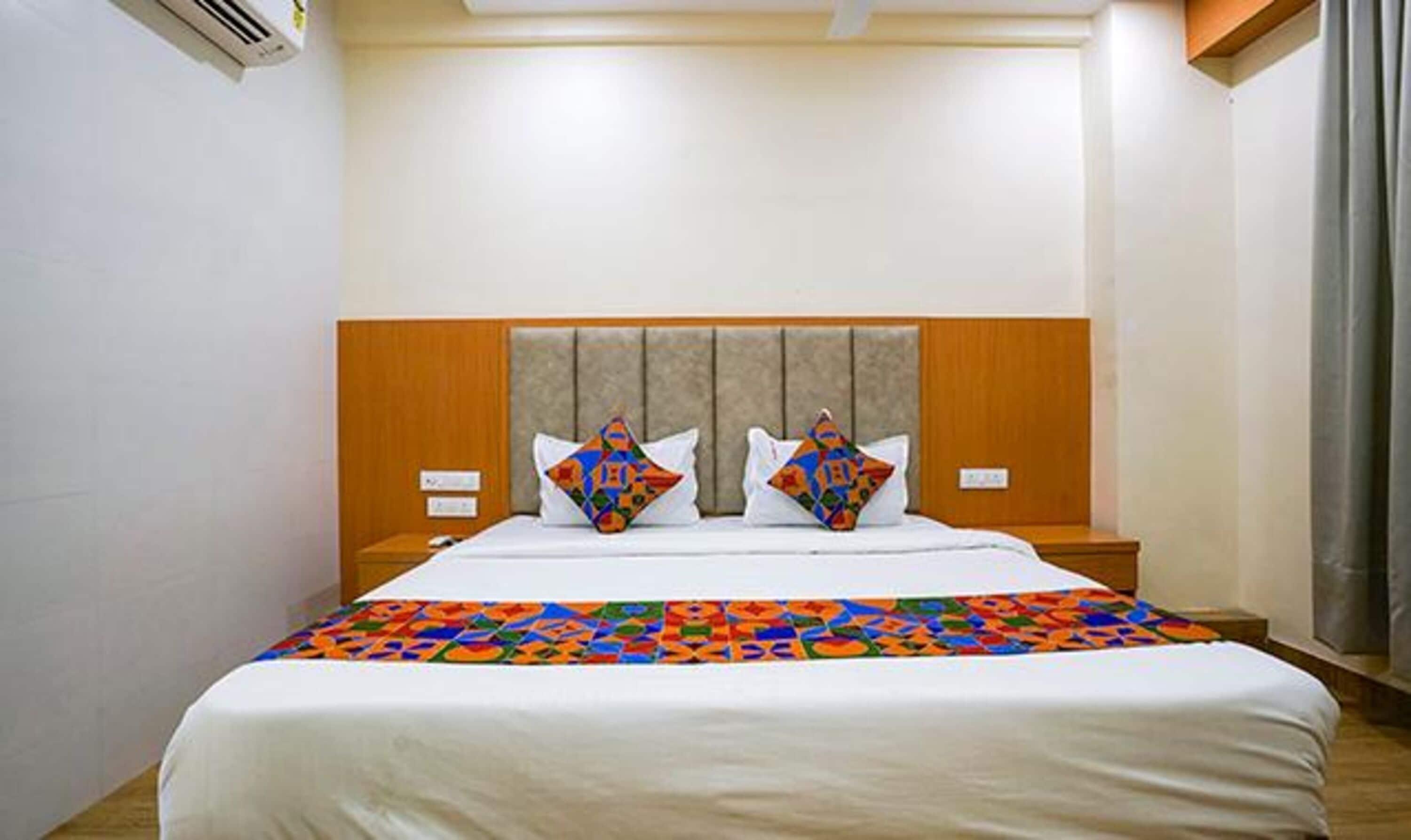 Fabhotel 7 Square - Nr Bkc Mumbai