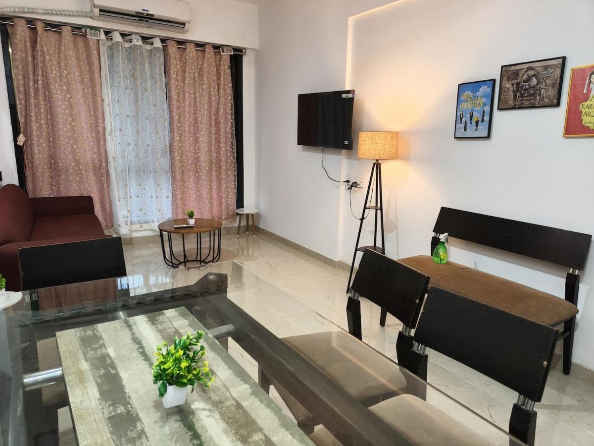 Apartment Iuc 301 Private 1bhk 3 Min Nesco Nirlon *