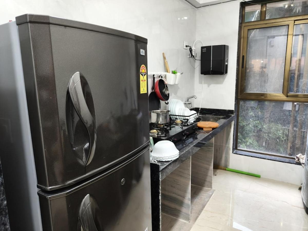 Apartment Iuc 301 Private 1bhk 3 Min Nesco Nirlon Mumbai