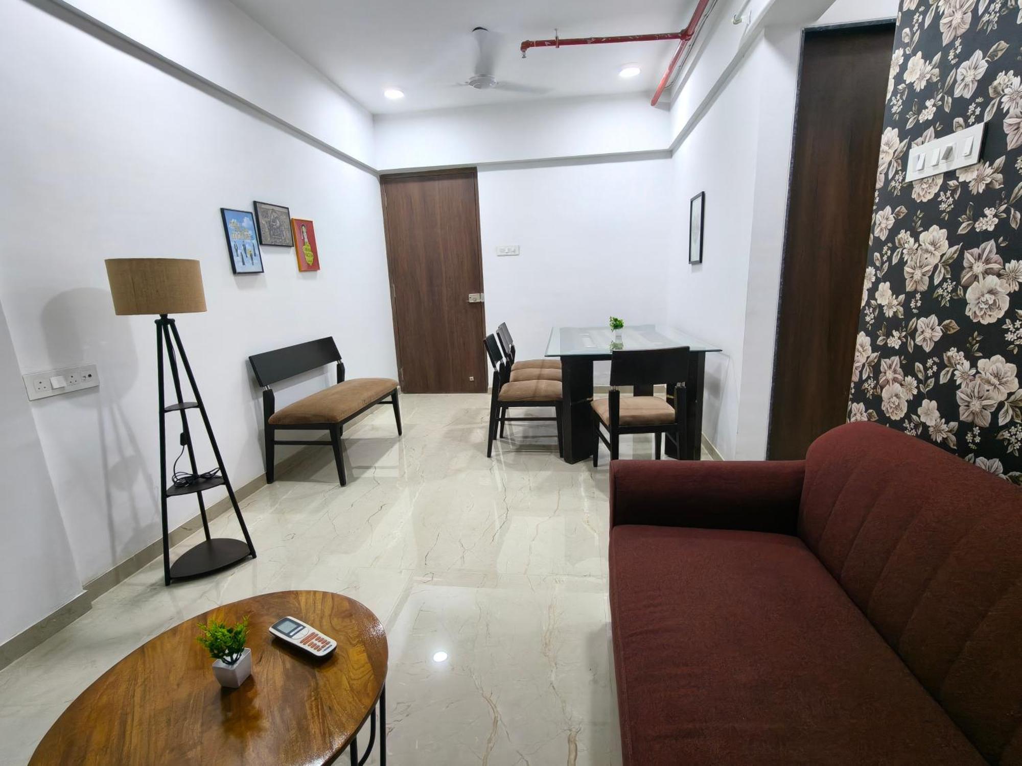 Iuc 301 Private 1bhk 3 Min Nesco Nirlon