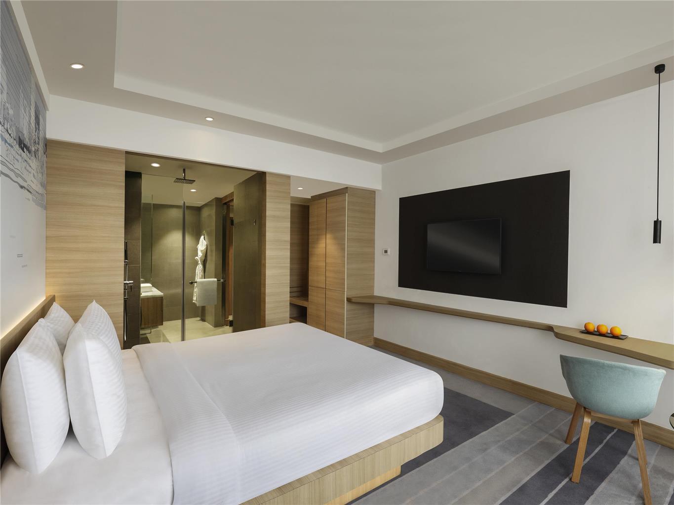 Novotel Juhu Hotel Mumbai