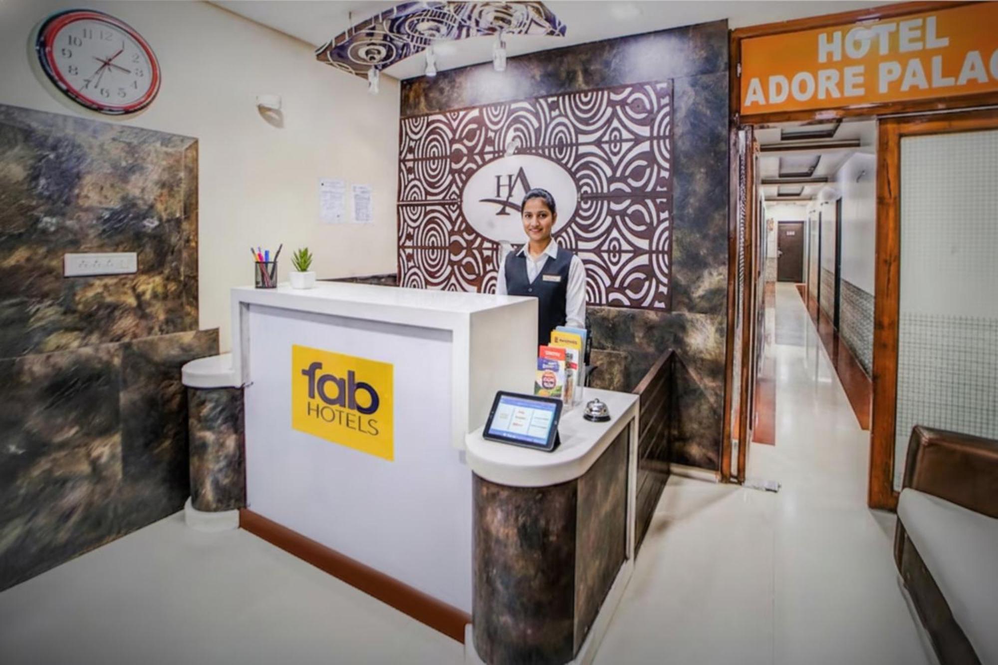 Via The Adore Palace Hotel 3*