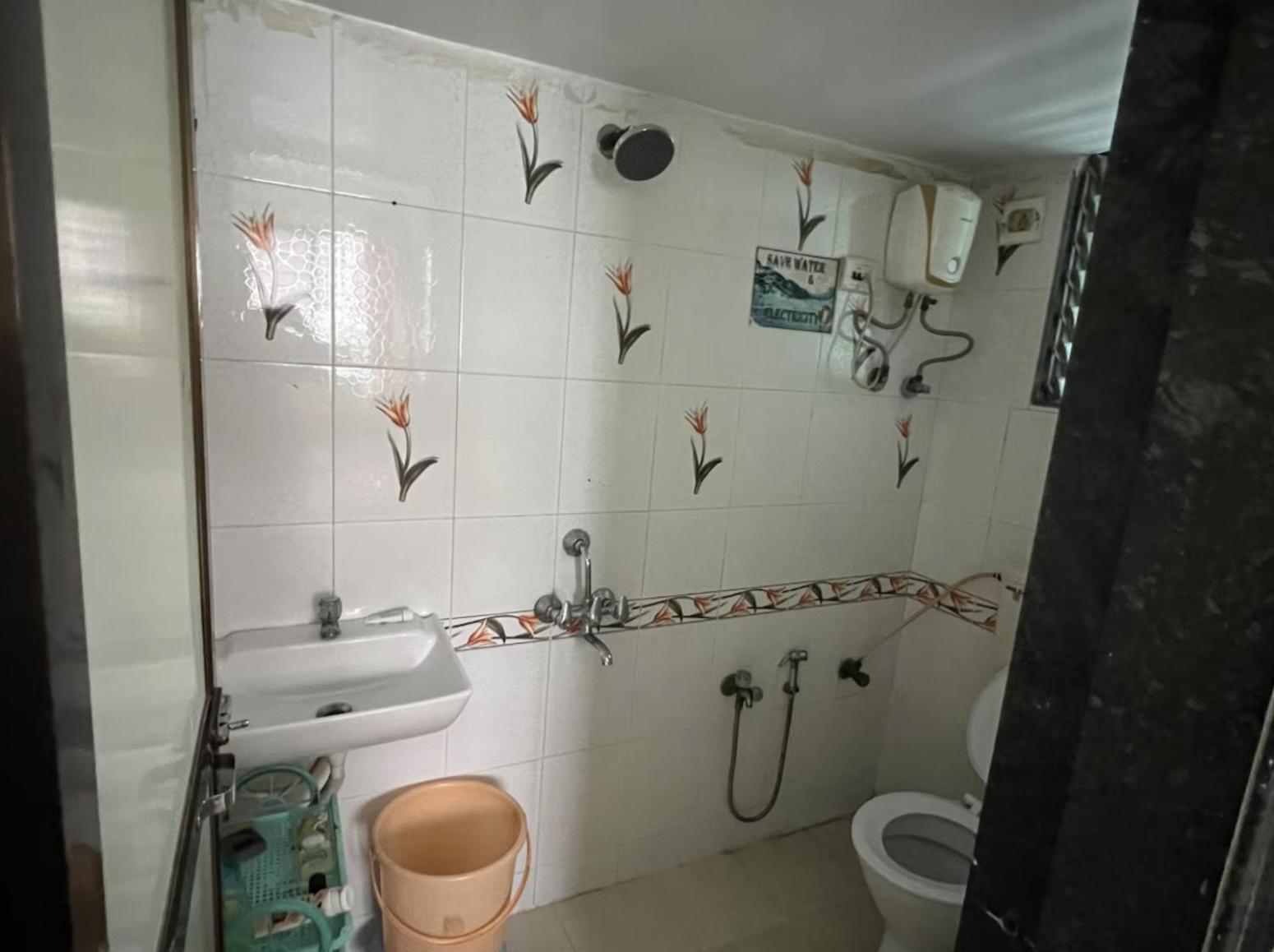 Apartment Tranquil-salona-guest-house-charkop *