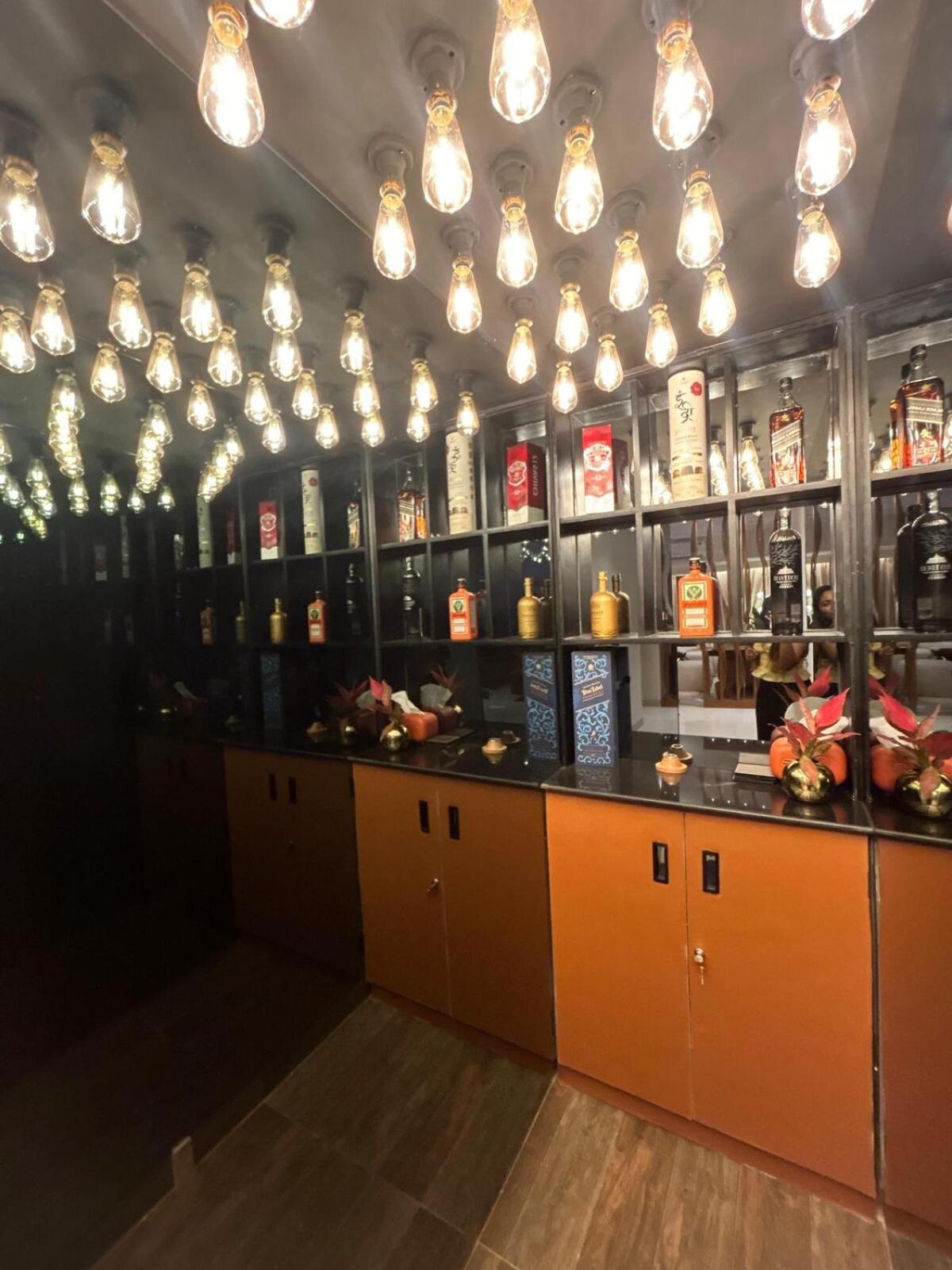 Luxury Aesthetic Party Pad * Mumbai