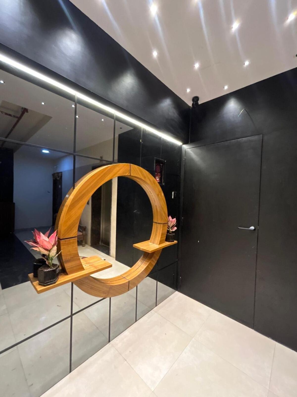 Luxury Aesthetic Party Pad *