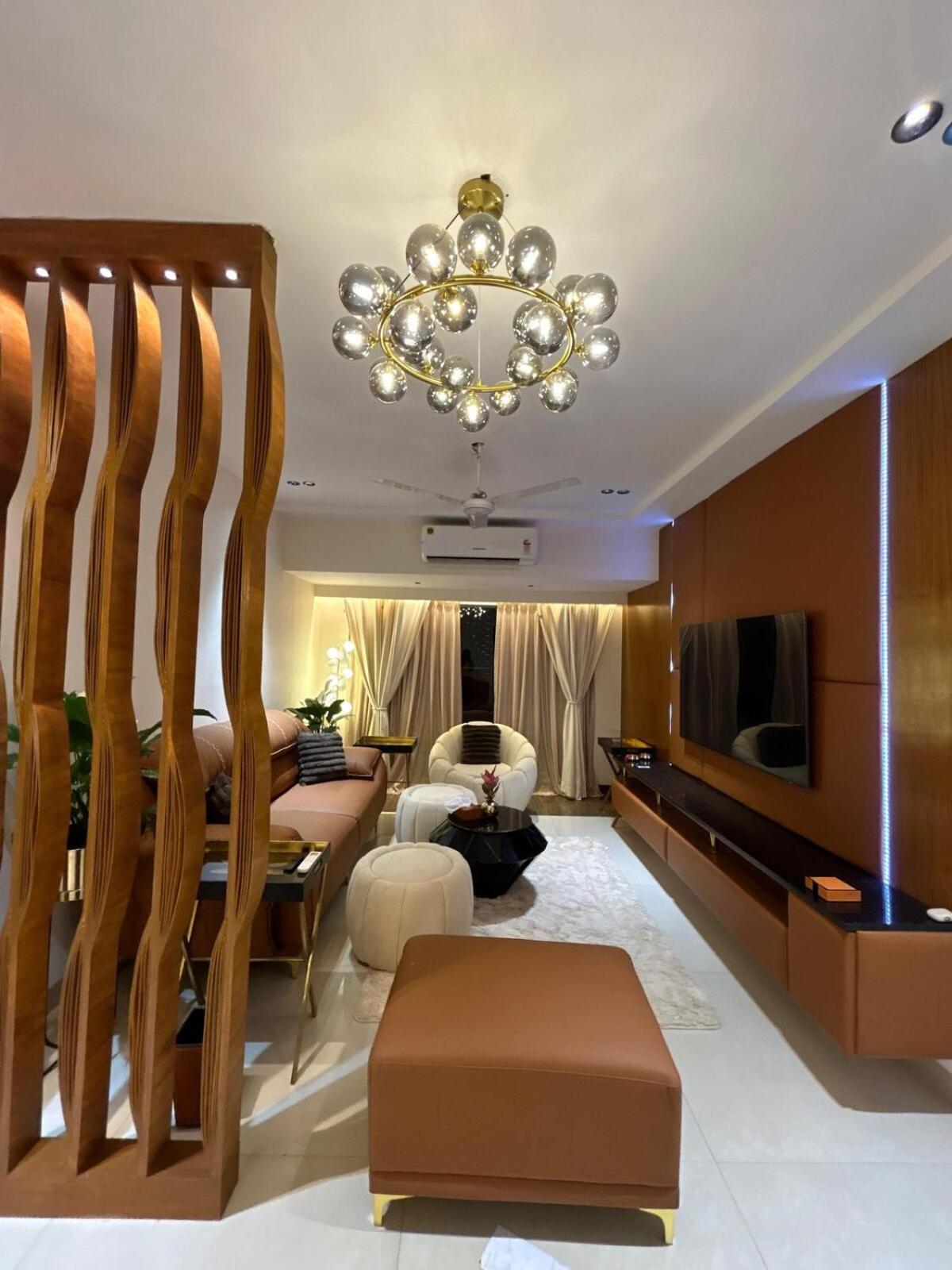 Luxury Aesthetic Party Pad *