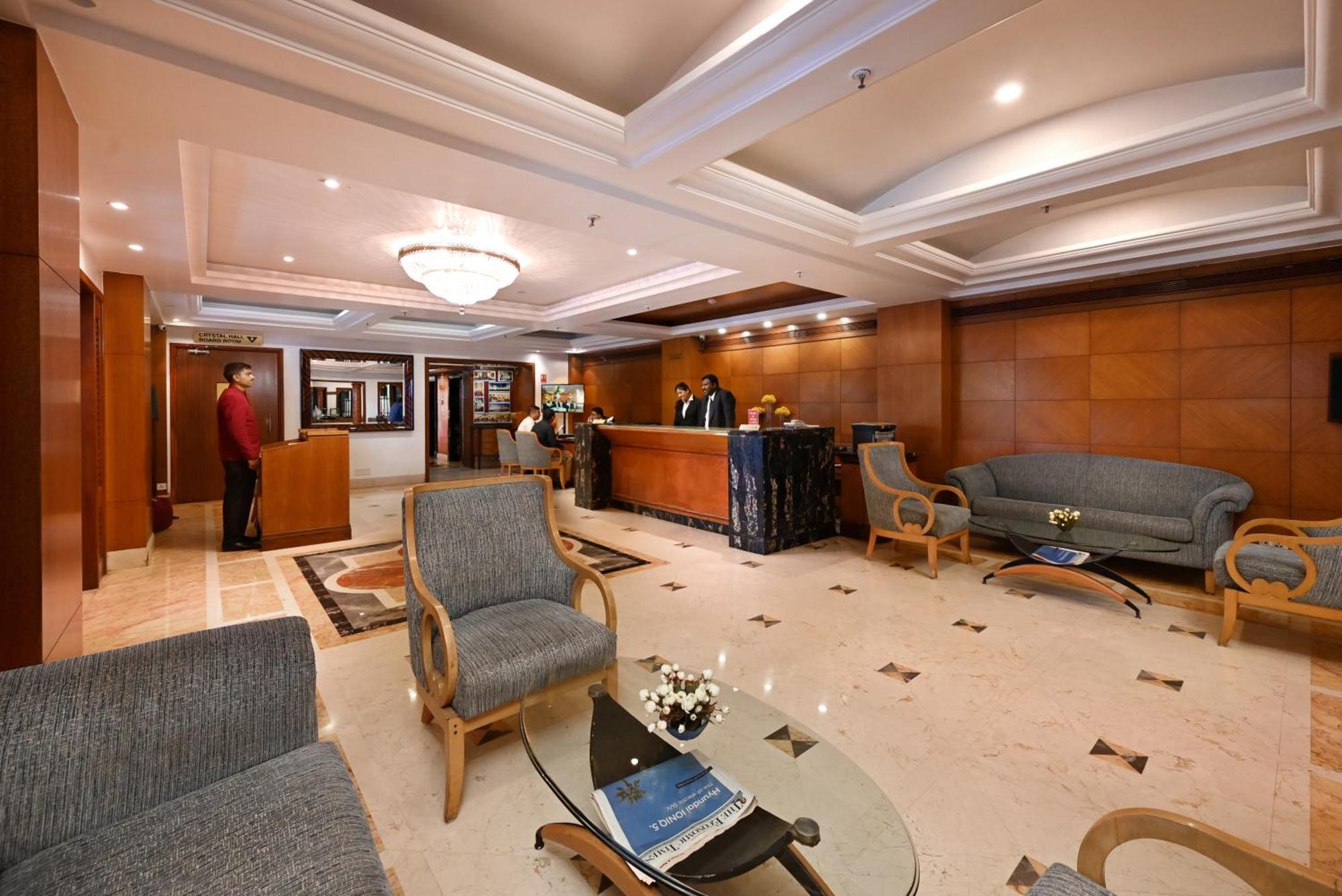 Hotel Parle International