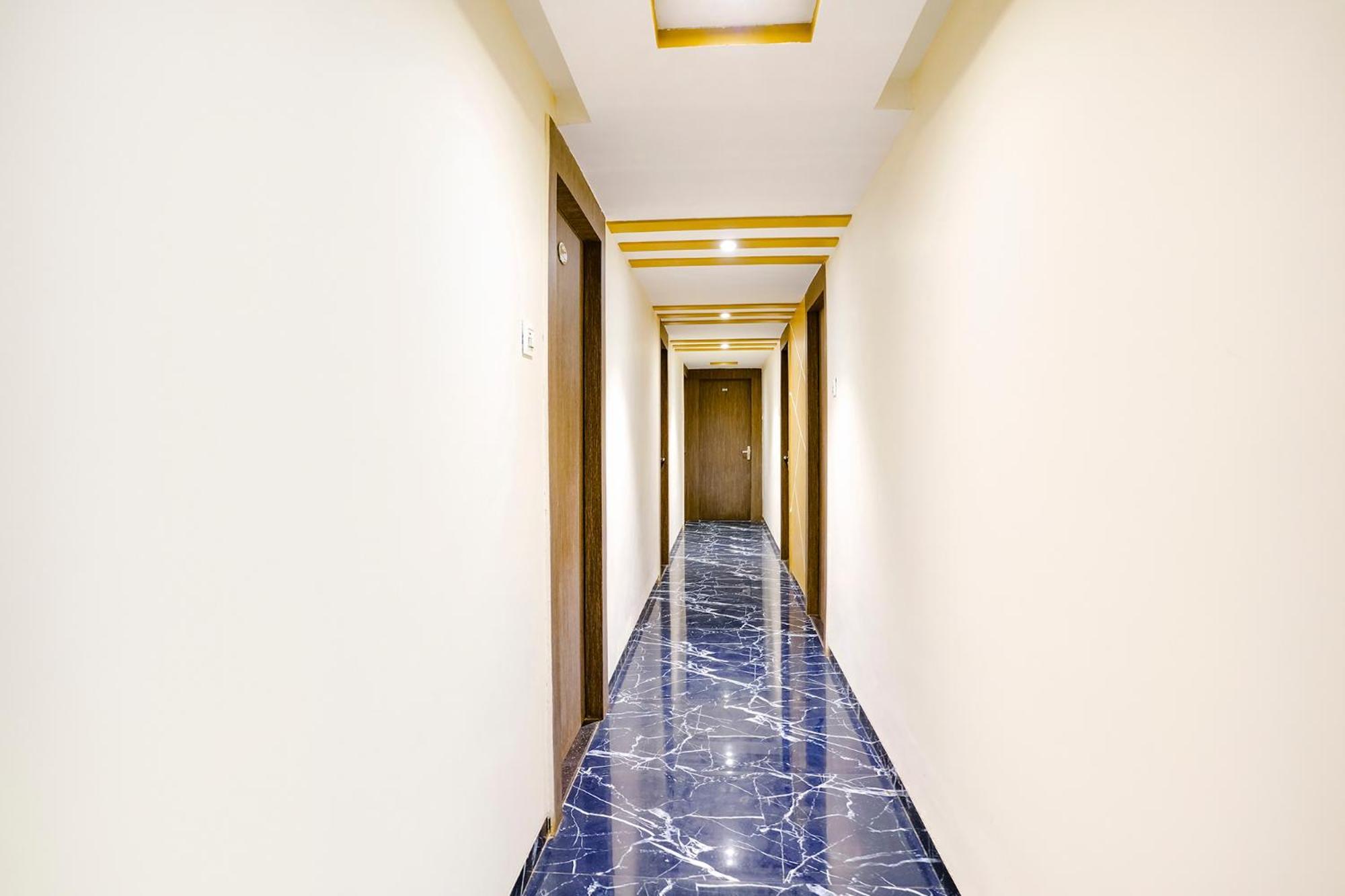 O Shalimar Hotel Mumbai