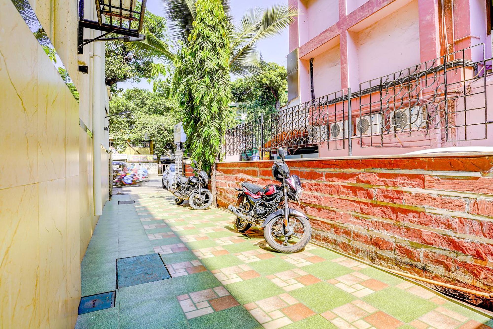 Hotel O Shalimar Mumbai