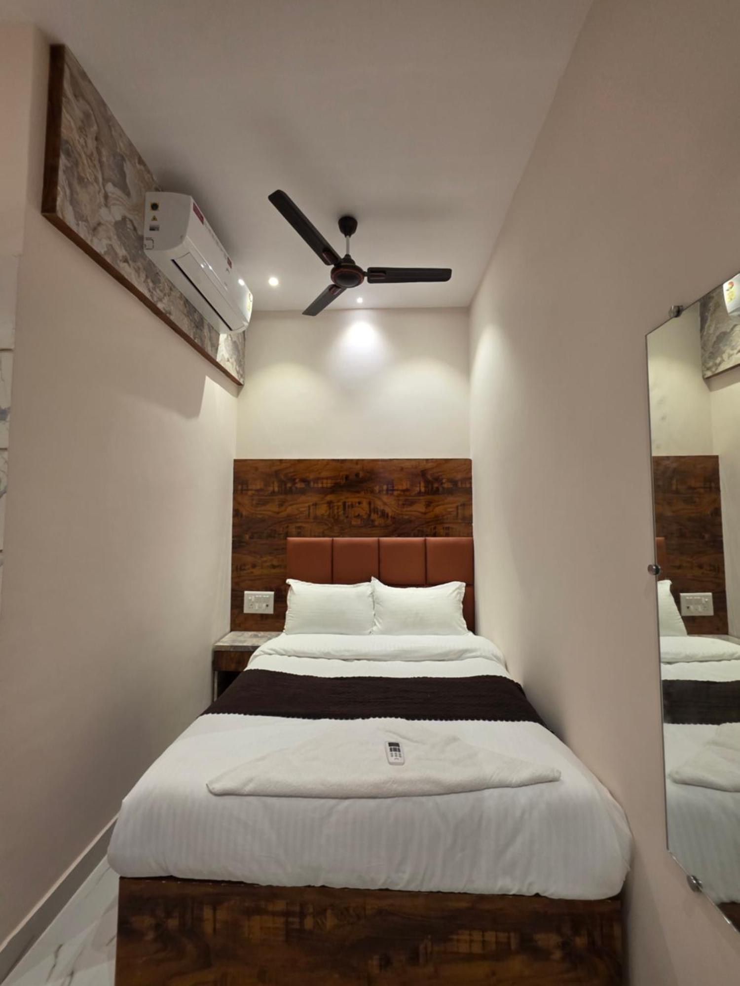 Hotel Powai Palace 3*