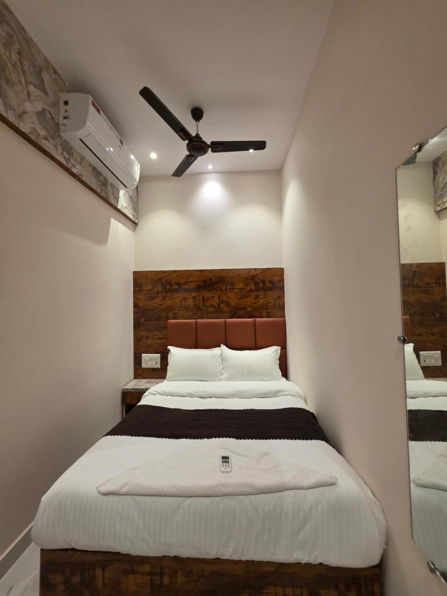 Powai Palace Hotel 3*