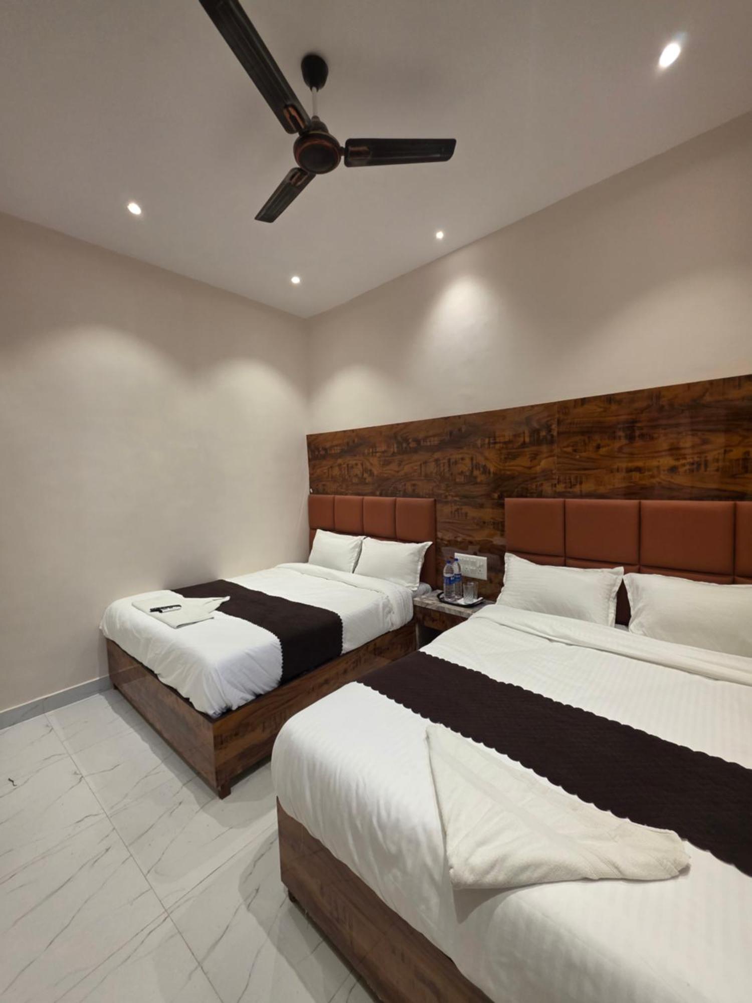 Powai Palace Hotel Mumbai