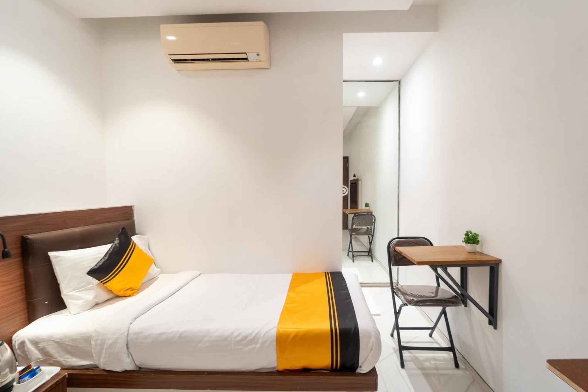 Itsy Rexton 3* Mumbai