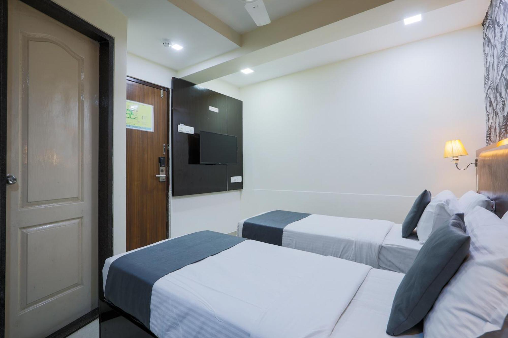 Laaiba Residency Hotel