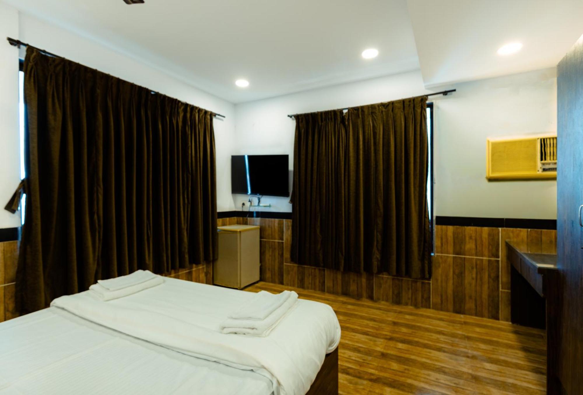 Homestay Cozykey Bandra *