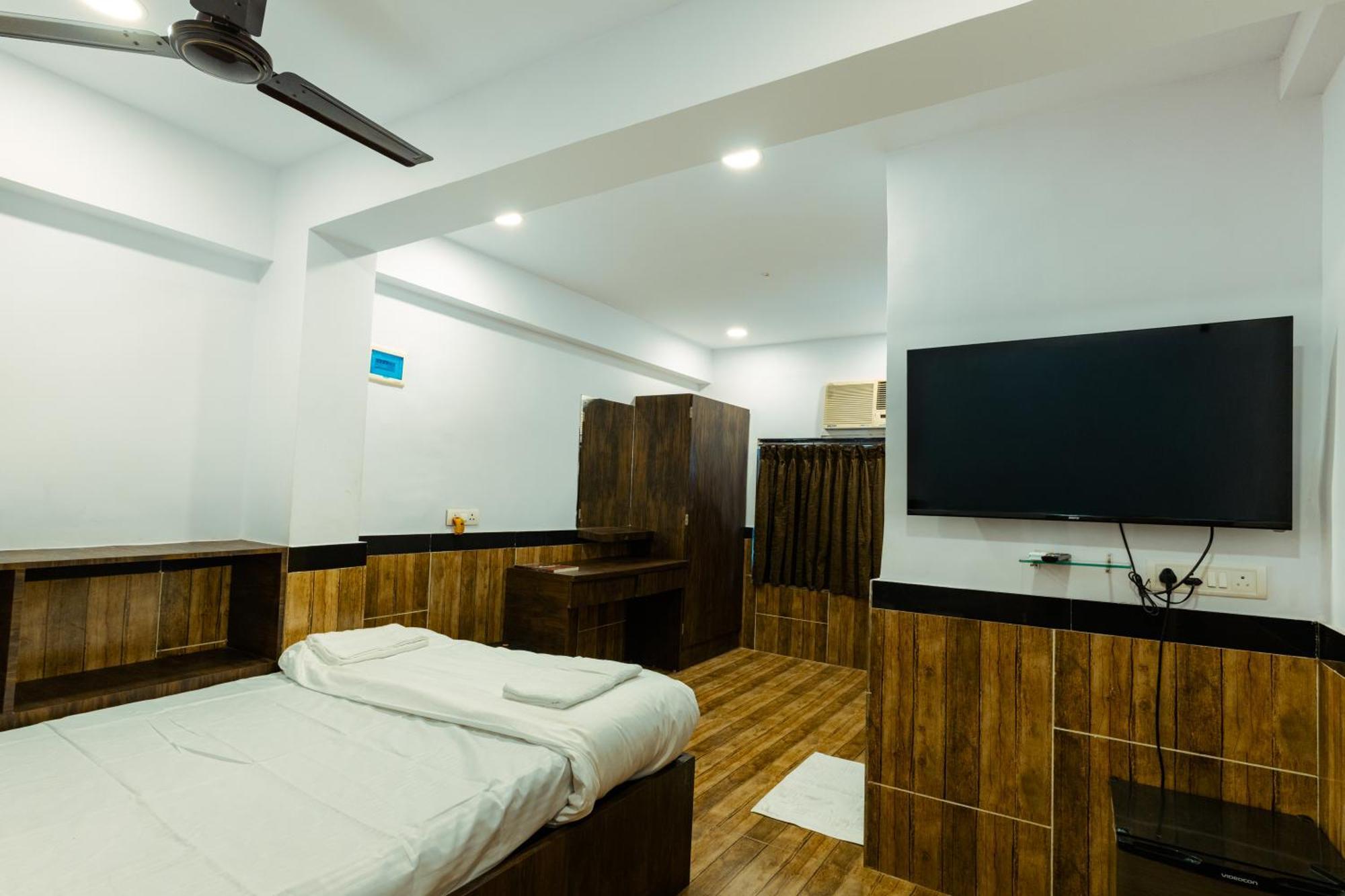 Homestay Cozykey Bandra Mumbai