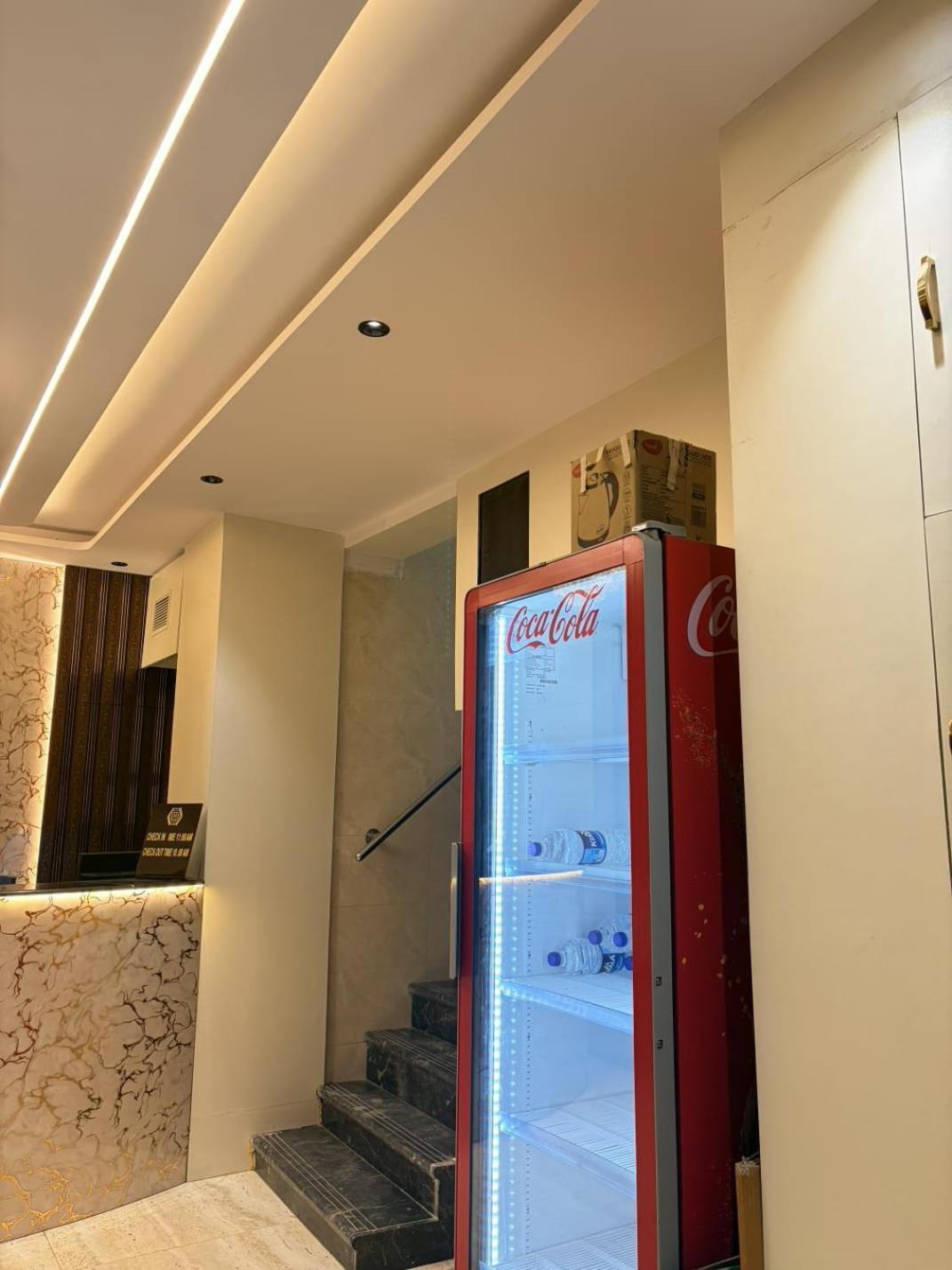 Qamar Hotel 2*