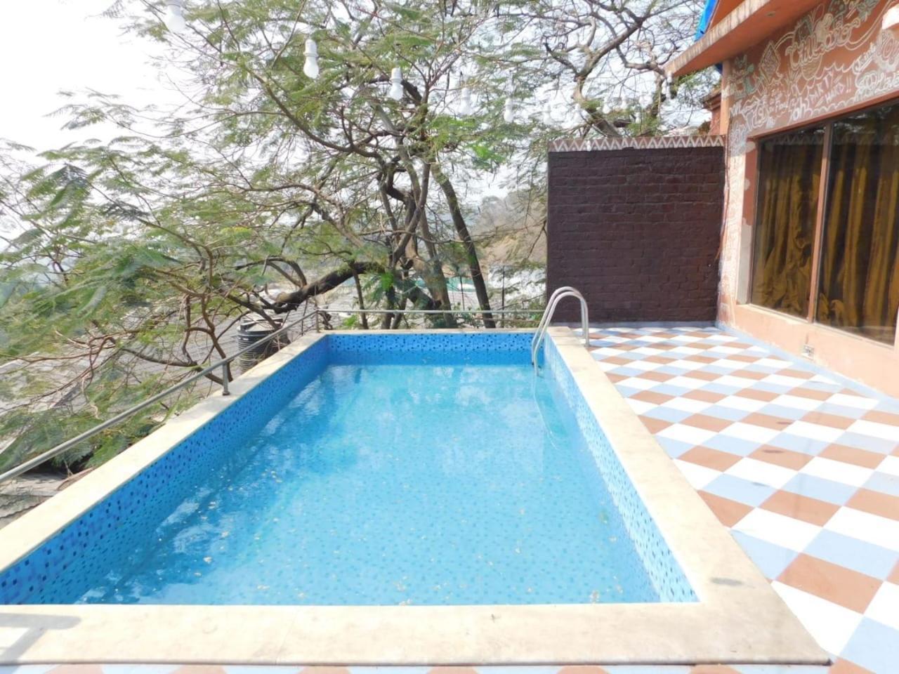 Shah Social Party In Royal Palms Villa