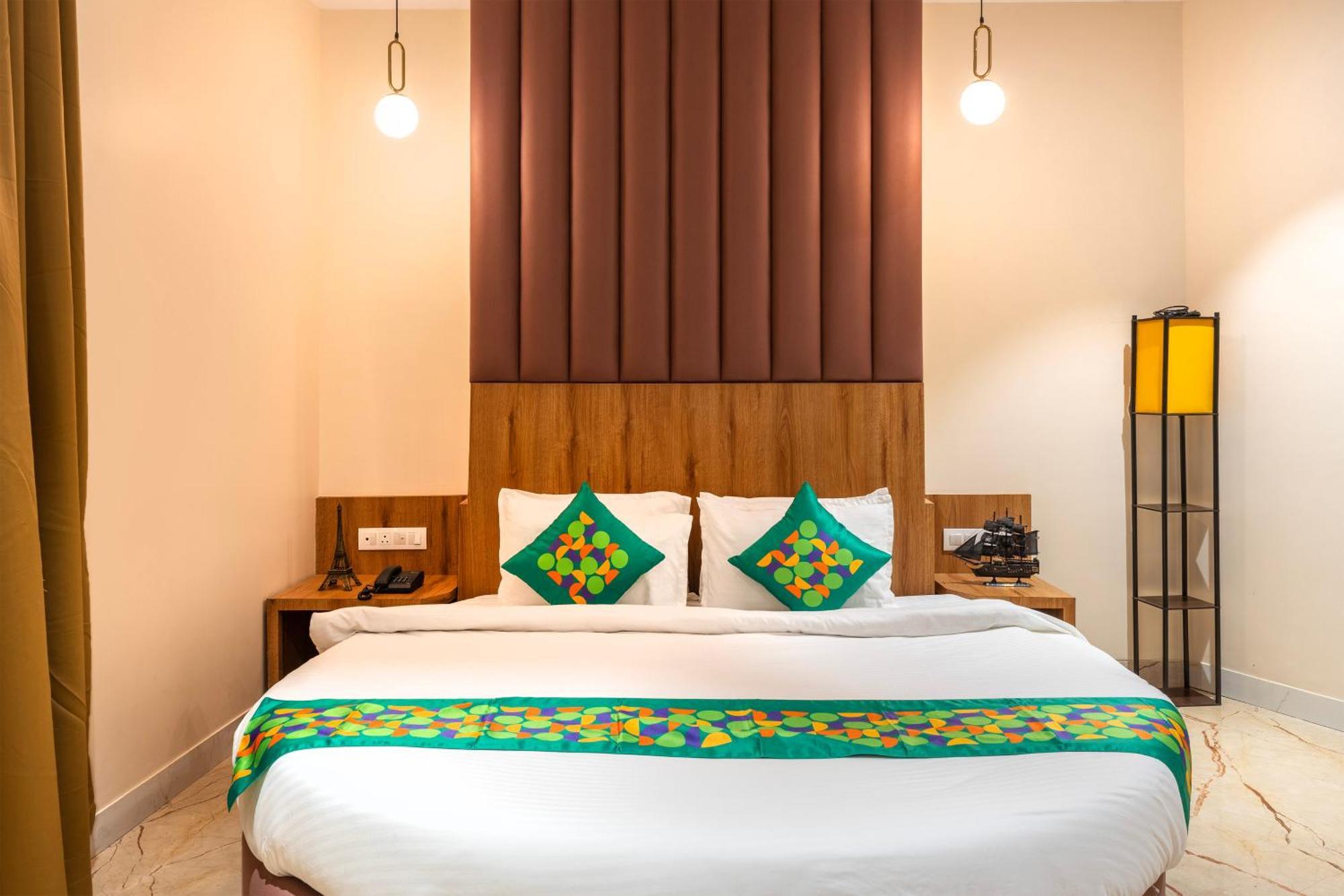 Treebo Alfa Hotel 3*