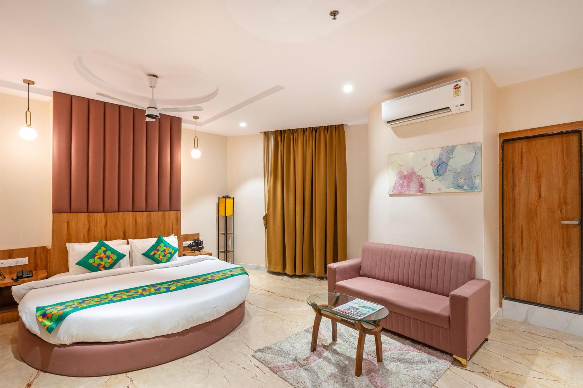 Hotel Treebo Alfa 3*