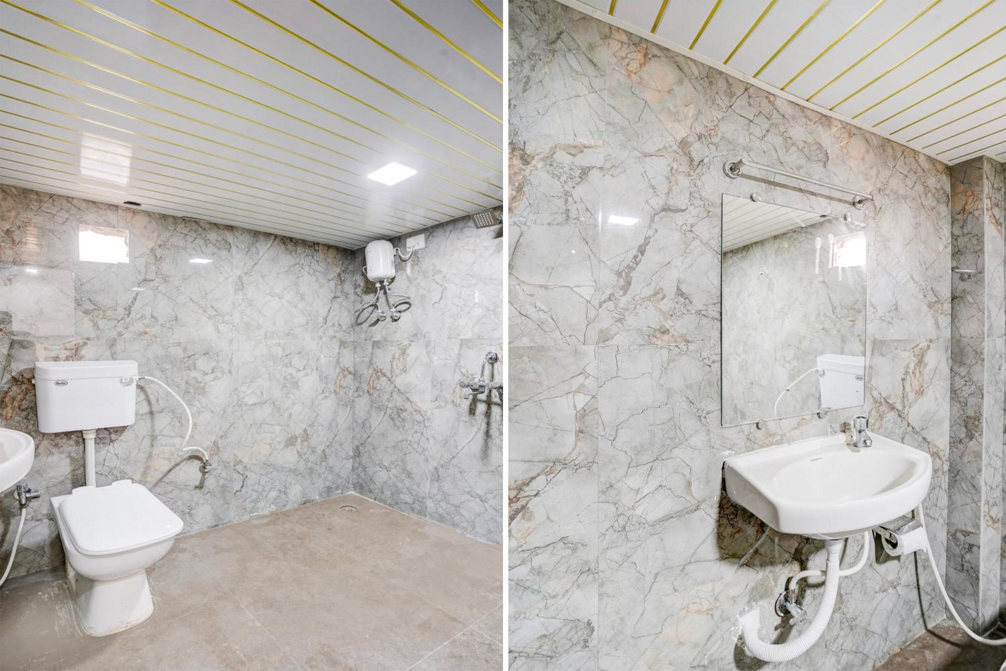 Oyo 77012 Hotel Moss View - Moca Hotel Mumbai