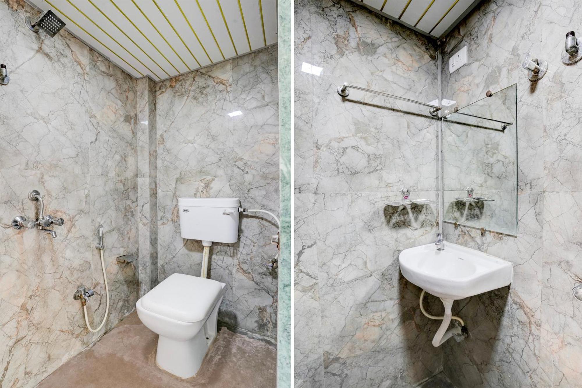 Oyo 77012 Hotel Moss View - Moca Hotel 3*