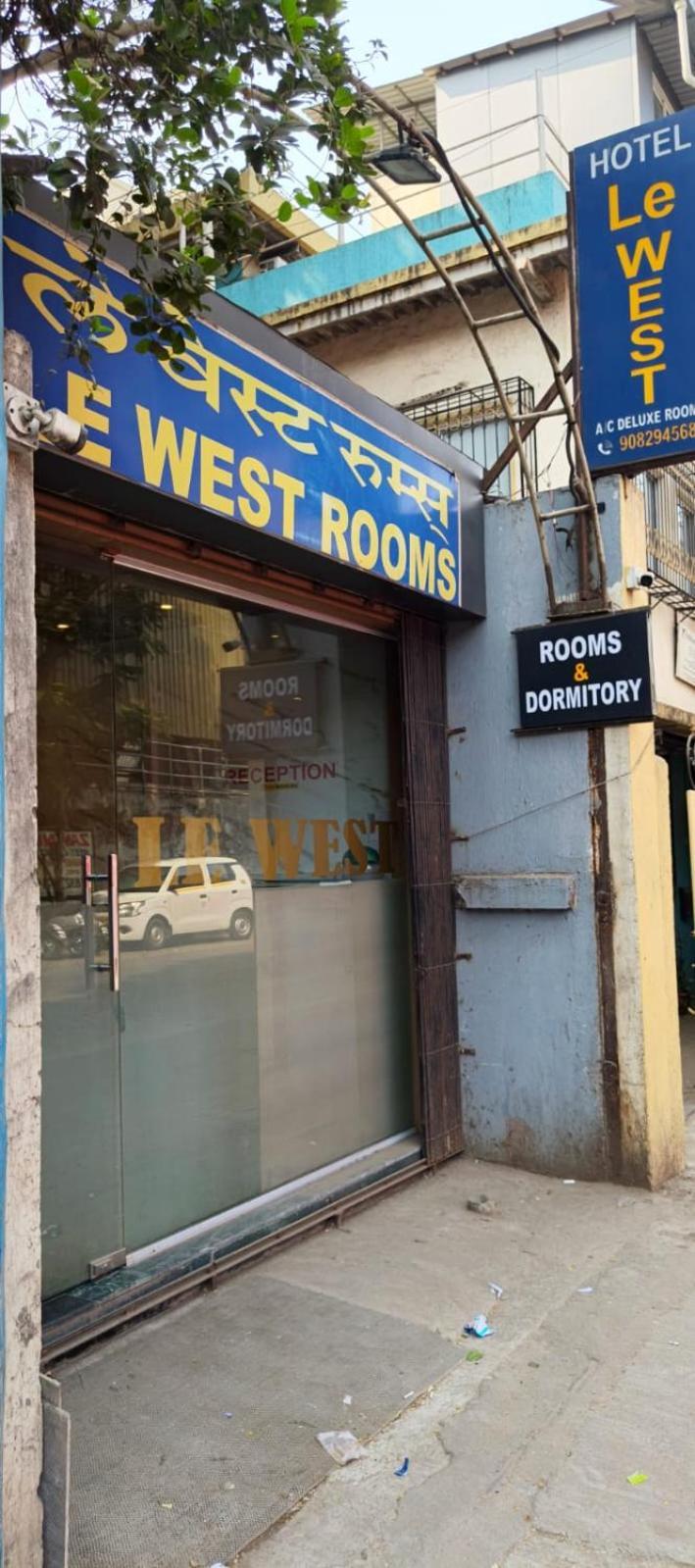 Le West Near Exhibition Center & Hotel Mumbai