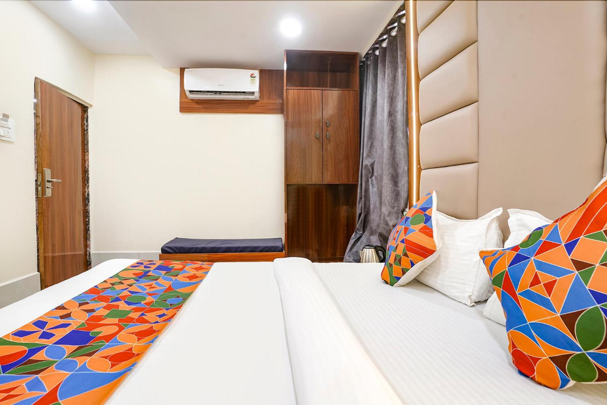 Eldoria Palace - Near Us Consulate & Bkc * Mumbai