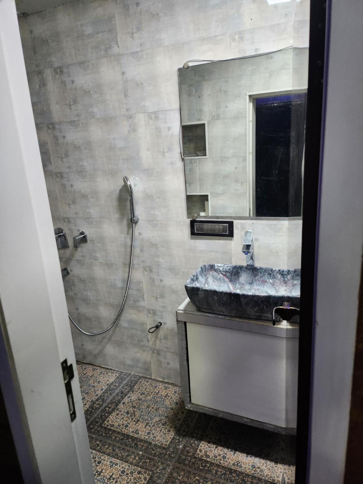 Sea Facing In Colaba Mumbai