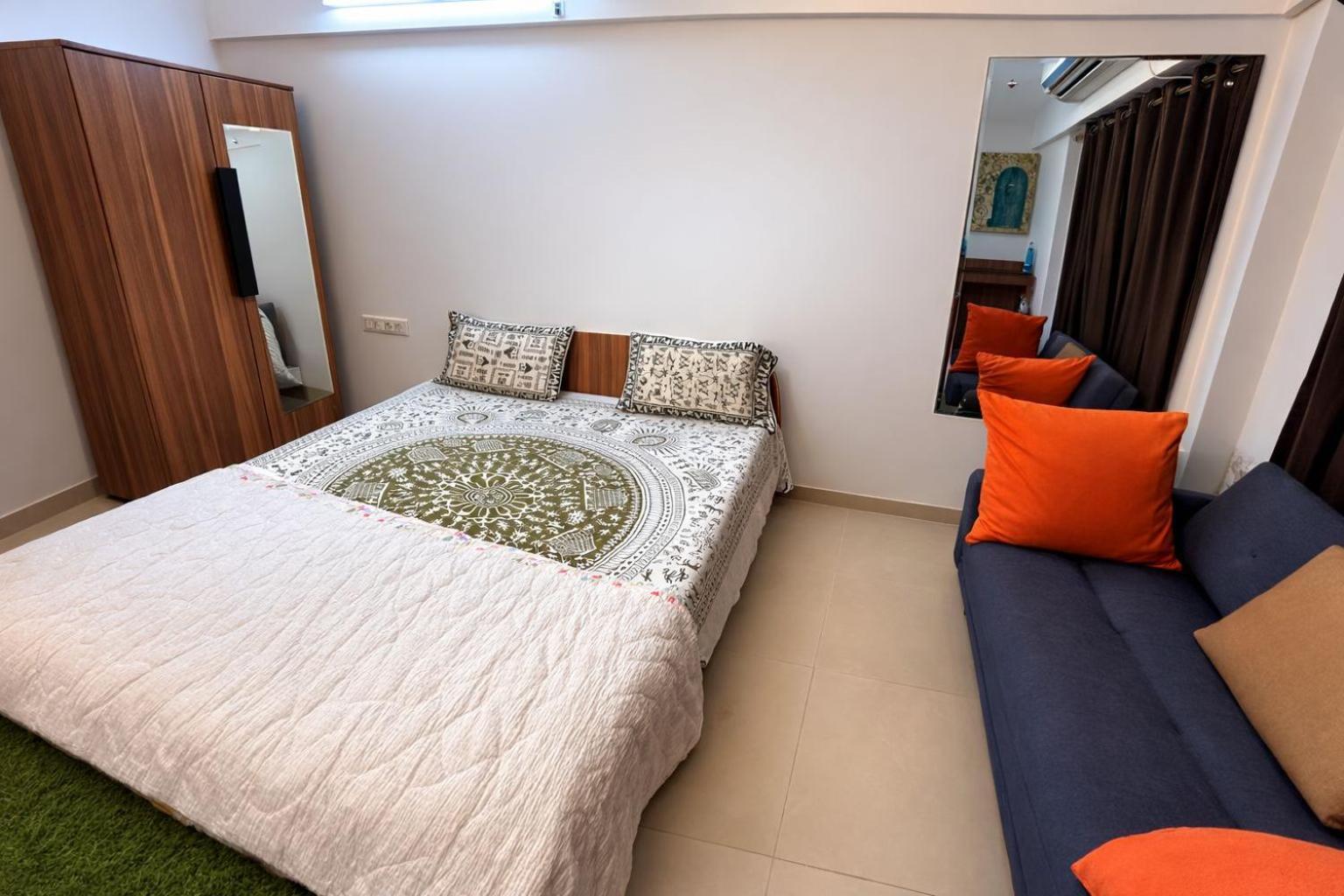 Welcome Homes 2 Bhk Andheri West Kokilaben Hospital Apartment