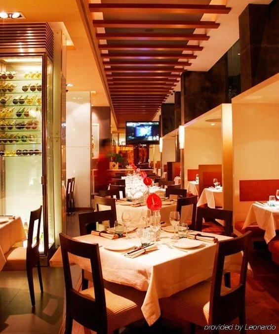 Hotel The Regale By Tunga Mumbai