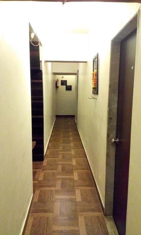 Zo Andheri West Lokhandwala Complex Bed & Breakfast 3*