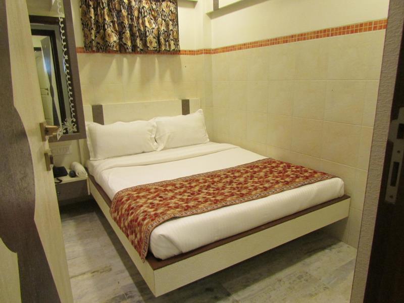 Oc Residency Hotel Mumbai