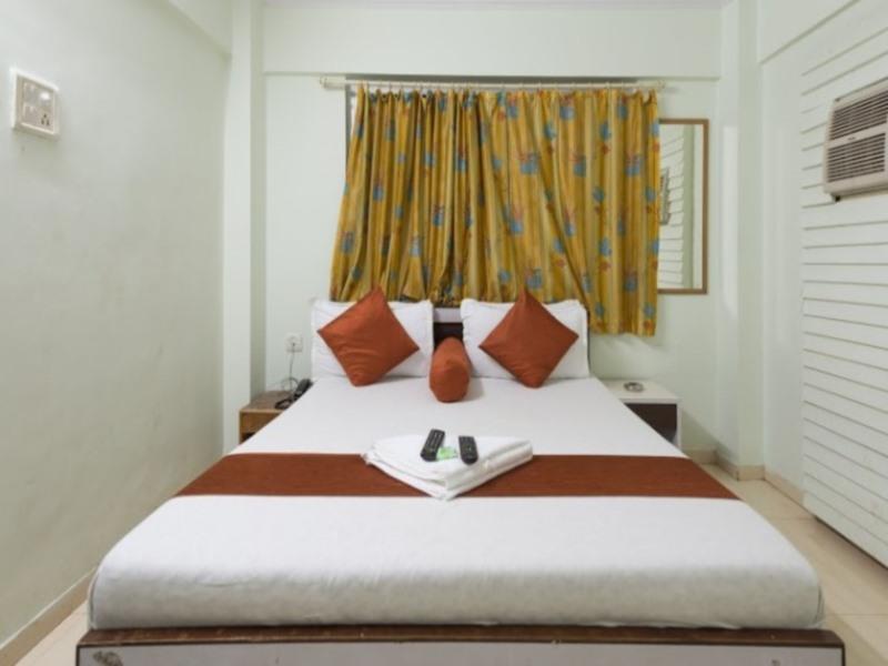 OYO 5665 Rana Residency Bombaim