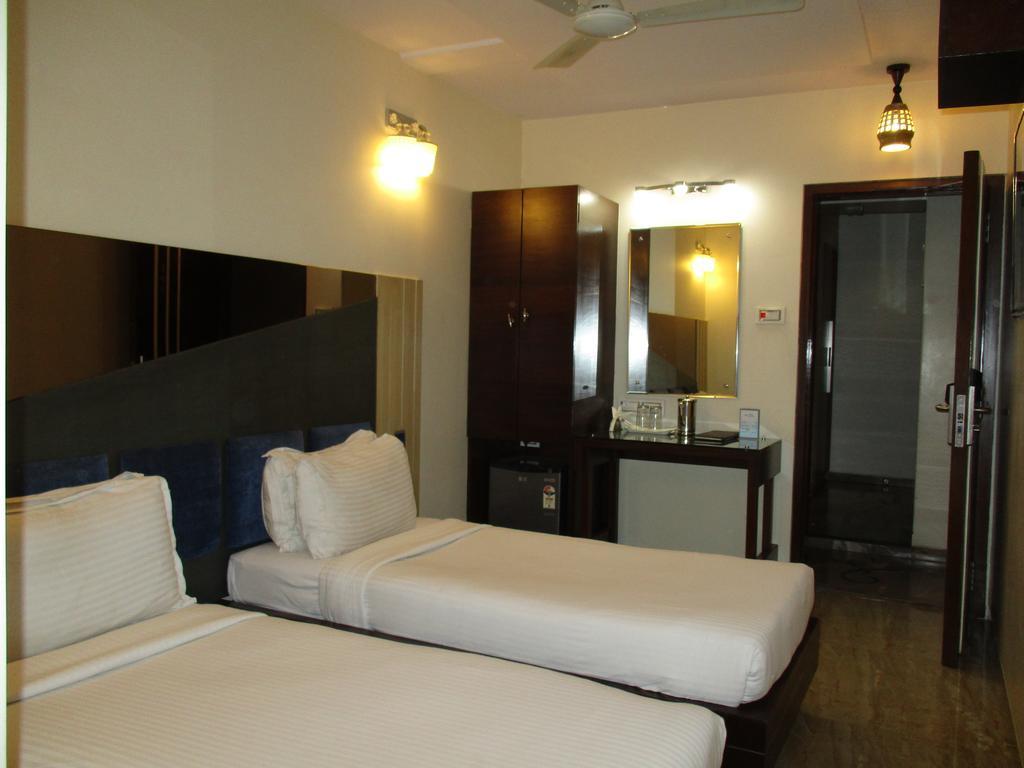 Hotel Sapna 2*