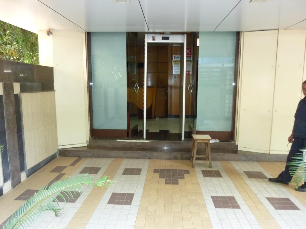 Hotel Karan Palace 3*
