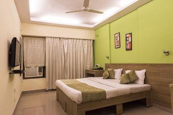 Oyo Premium Mumbai Saki Vihar Mumbai