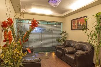 Hotel Oyo Premium Mumbai Saki Vihar