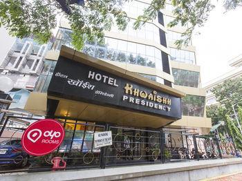 Hotel Oyo Link Road Malad Mumbai