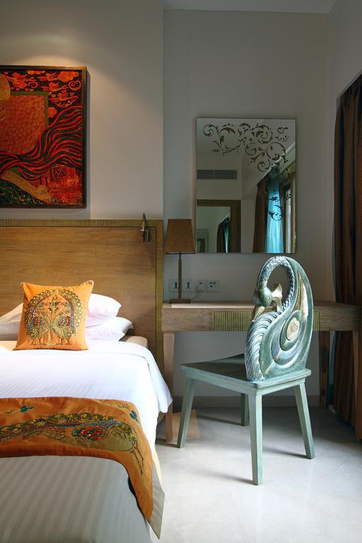 Hotel Le Sutra Hotel, Khar, 4*