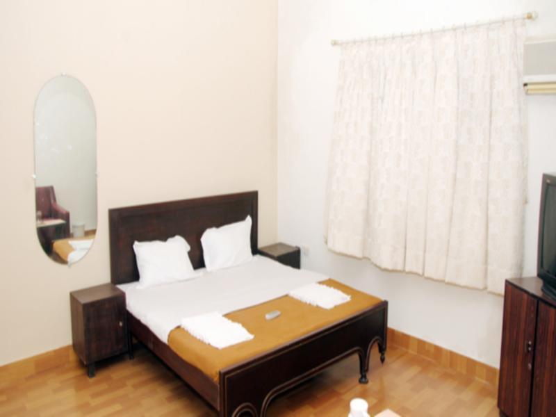 Hotel Hotel Kishish Kunj