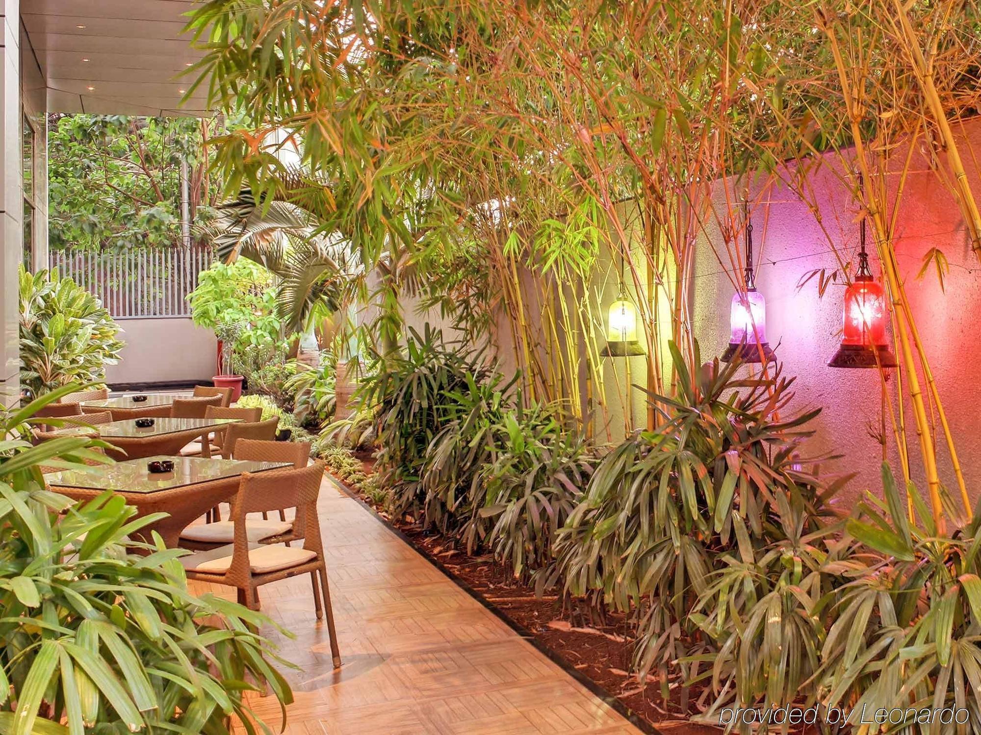 Hotel Ibis Airport - An Accor Brand