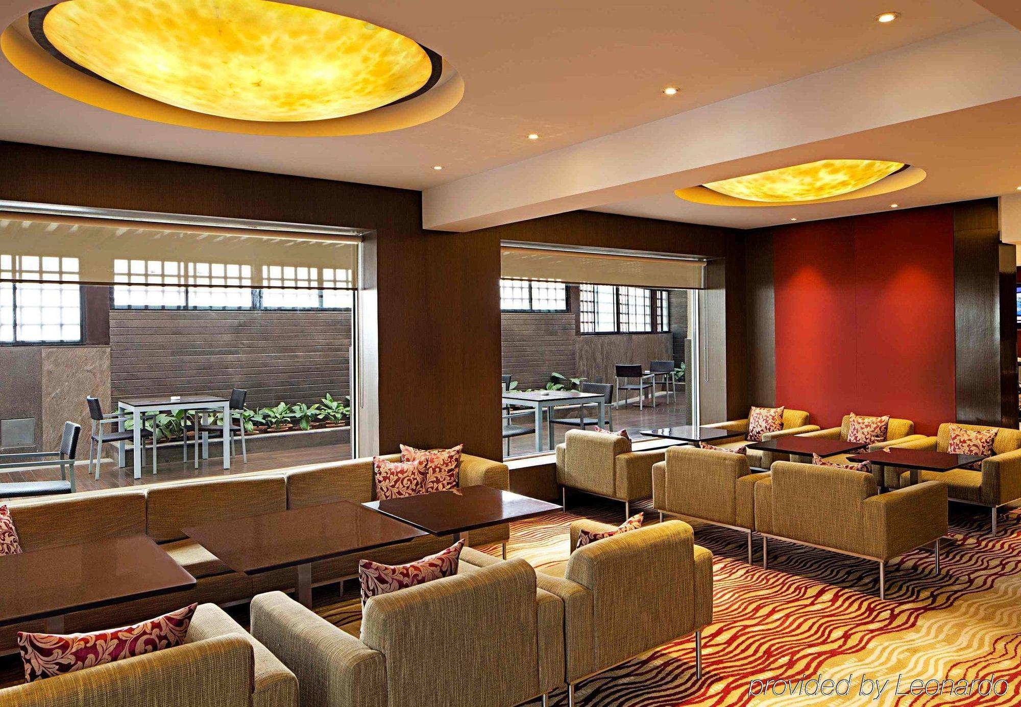Hotel Courtyard By Marriott International Airport 5*
