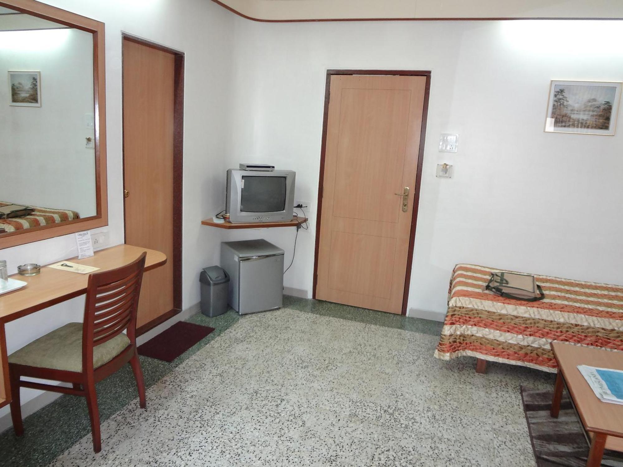 Chateau Windsor - Marine Drive