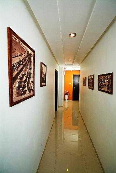 Chateau Windsor - Marine Drive Hotel 3*