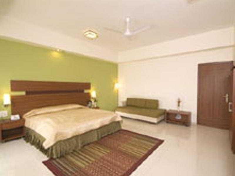 Hotel Chateau Windsor - Marine Drive Mumbai