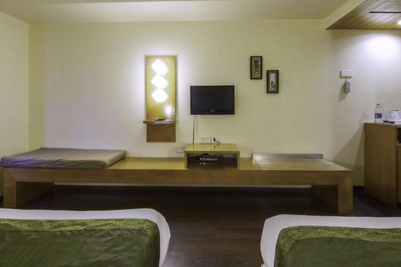 The Legend Hotel- Santacruz Near International Airport Hotel 3*
