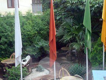 Daisy Residency Hotel