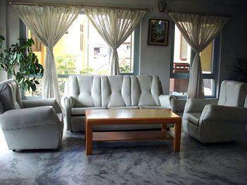 Daisy Residency Hotel Mumbai